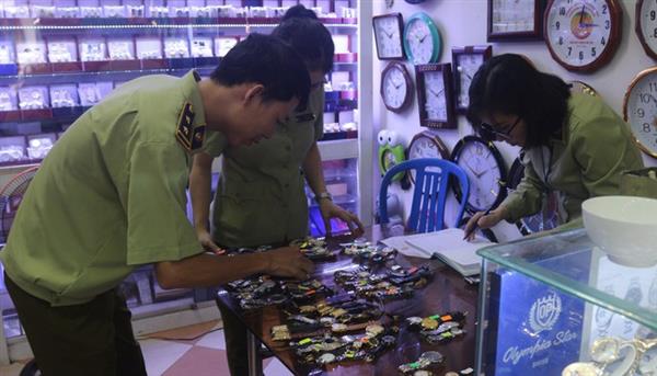 Truy quét gần 16.000 