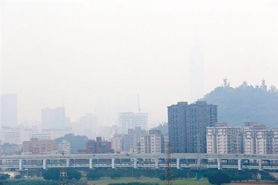 Khói bụi từ Trung Quốc bay sang Đài Loan gây ô nhiễm không khí