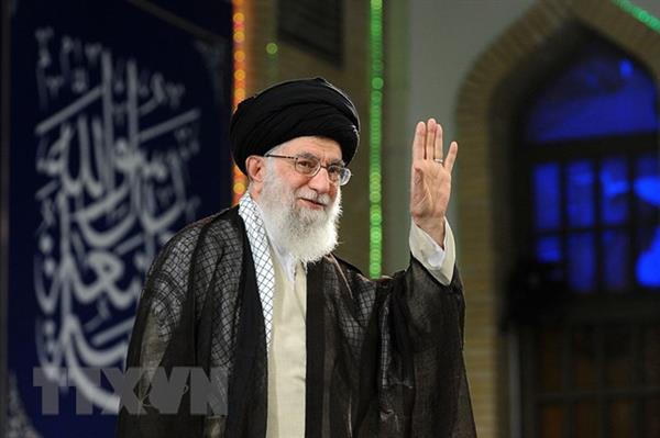 Lãnh đạo tối cao Iran kêu gọi hành động đối phó với cuộc chiến kinh tế