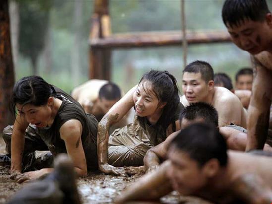 Trào lưu tỉ phú Trung Quốc thuê nữ cận vệ