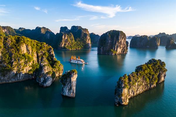 'Đùng một cái lại tăng giá' - Bệnh nan y của du lịch Việt