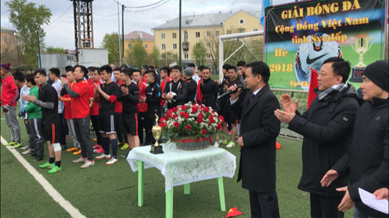 Khai mạc Giải Bóng đá Cộng đồng Svetlop Hè 2018