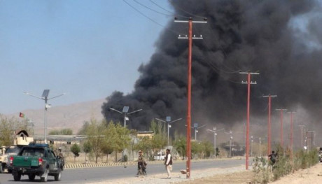 Taliban xông thẳng vào trụ sở cảnh sát, 193 người thương vong