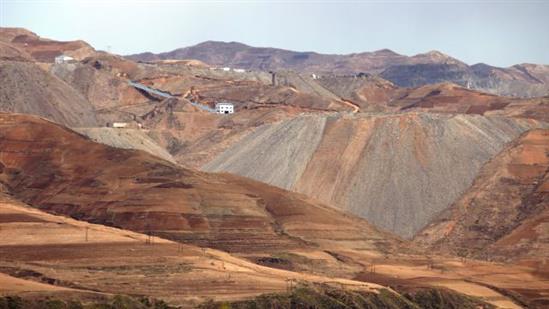 Triều Tiên 'ngồi trên' mỏ khoáng sản hàng nghìn tỷ USD