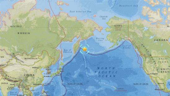 Động đất 7,8 độ Richter gây cảnh báo sóng thần ở Bắc Thái Bình Dương