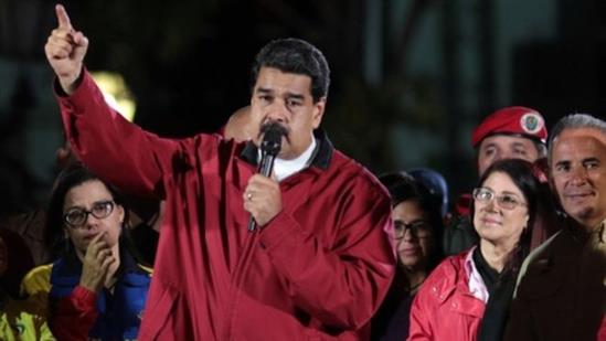 Mỹ đóng băng tài khoản của Tổng thống Venezuela