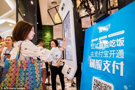 Trung Quốc triển khai hệ thống thanh toán nhận diện gương mặt đầu tiên trên thế giới