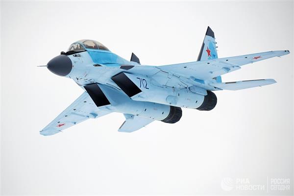 Tiêm kích hạng nhẹ MiG-35 của Nga mạnh đến cỡ nào?
