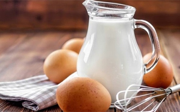 Ăn trứng, uống sữa trong bữa sáng rất no bụng nhưng lại có thể chuốc nguy cơ này cho cơ thể