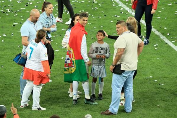 Ronaldo thuê 2 vệ sĩ nghe đã khiếp vía, tại World Cup 2018