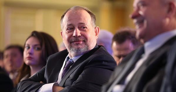 Ngôi vị người giàu nhất nước Nga đổi chủ