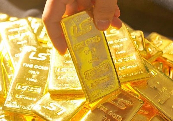 Giá vàng tiếp tục tăng bất chấp dữ liệu nền kinh tế Mỹ khả quan