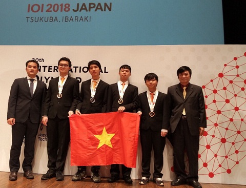 4 học sinh Việt giành Huy chương Vàng Olympic Tin học quốc tế 2018