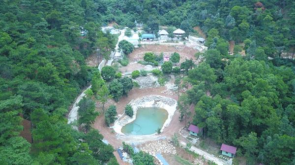 Vén màn 'bí ẩn' chủ những công trình trái phép trên đất rừng ở xã Minh Phú