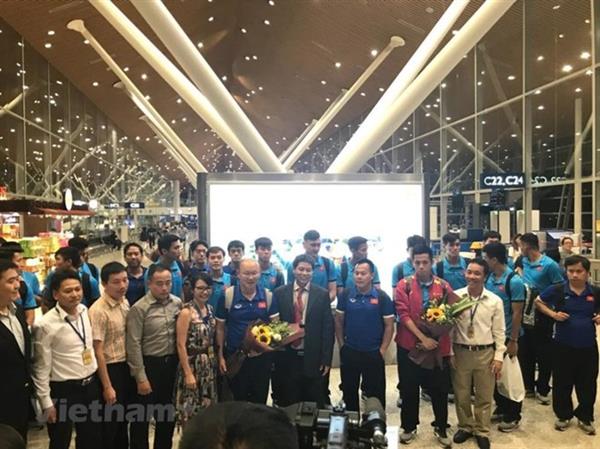 Vietnam Airlines dùng siêu tàu bay chở cổ động viên sang Malaysia