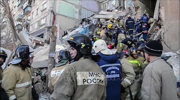 Vụ sập chung cư ở Nga: Đã xác định được vị trí của 86 người còn sống sót