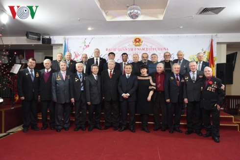 ĐSQ Việt Nam tại Ukraine gặp mặt cộng đồng người Việt Nam mừng Năm mới
