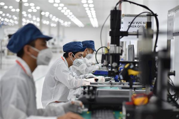 Vingroup khởi công nhà máy sản xuất điện thoại thông minh công suất 125 triệu máy/năm