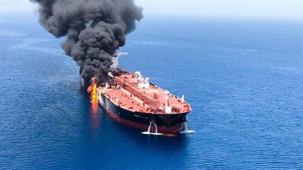 Ai hưởng lợi đằng sau vụ tấn công tàu chở dầu trên Vịnh Oman?
