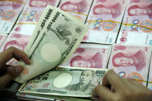Tỷ giá ngoại tệ ngày 25/11: USD tăng cao kỷ lục