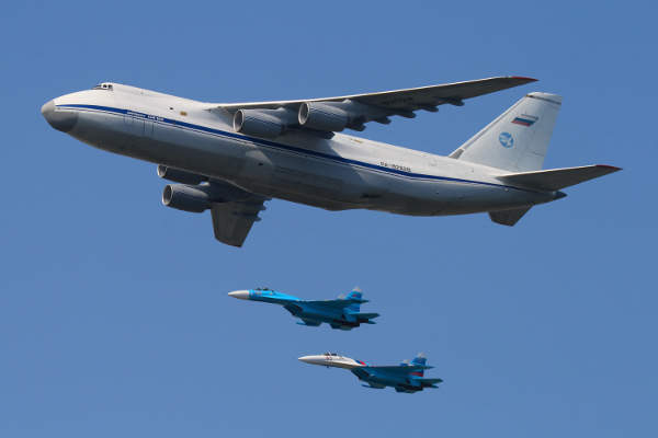 Ảnh: Những máy bay vận tải quân sự lớn nhất thế giới