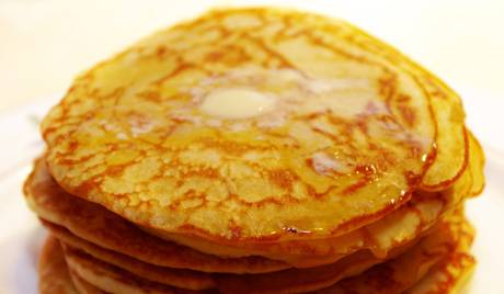 Festival Lễ Bơ bắt đầu ở Nga