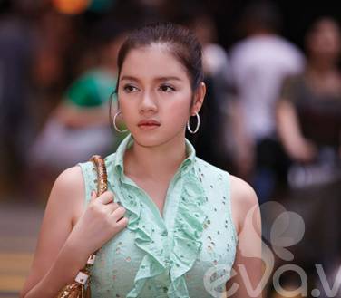 Lý Nhã Kỳ vinh dự gặp Hoàng tử Liechtenstein