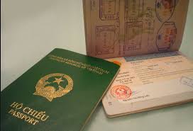 Việt kiều muốn nhập lại quốc tịch dễ hay khó?