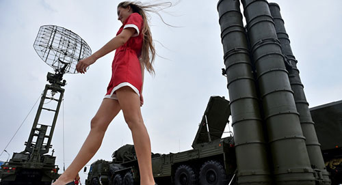 Vũ khí nóng trong tay Puitn: Nỗi lo sợ của Obama