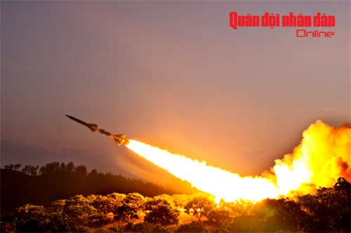 Những màn tập bắn tên lửa phòng không