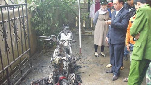 Chủ xe bịa chuyện 210 triệu đồng “bốc hoả” cùng xe?