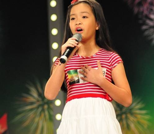 Khán giả 'chết lặng' vì giọng ca thiên thần 9 tuổi