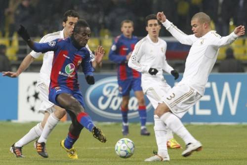 CSKA Moscow cầm chân Real Madrid 1-1 vào những phút cuối