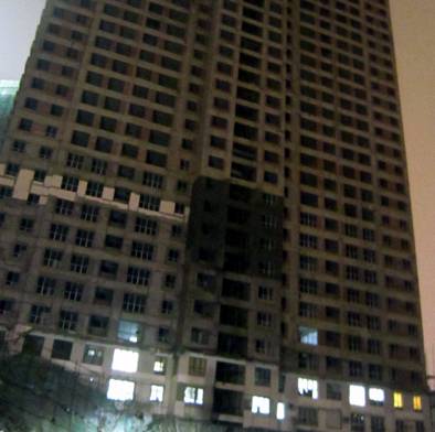 Nhà thầu “đổ lỗi” cho công nhân gây sập giàn giáo