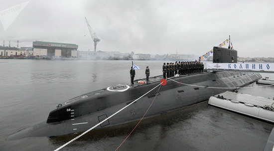 Tàu ngầm ‘vô hình’ Nga sẵn sàng đánh giáo phái tử thần IS