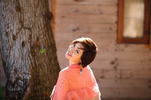 Mai Khôi: Ngực đẹp thì sao phải che?