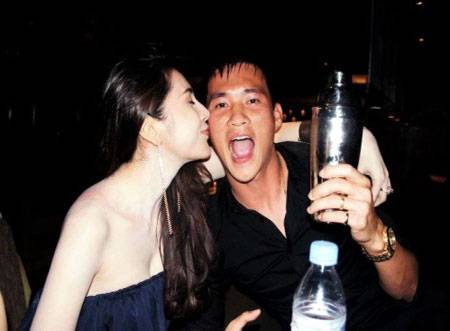 Công Vinh - Thuỷ Tiên được chúc sinh con tuổi rồng