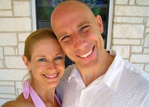 Cặp vợ chồng mỗi năm cưới 1 lần