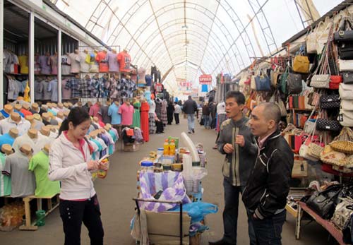 Chợ bản sắc Việt ở Kiev