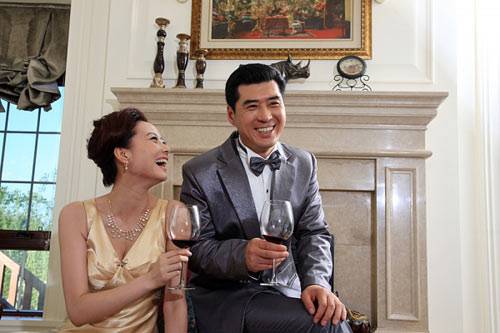 Gái trẻ khó thoát khỏi 