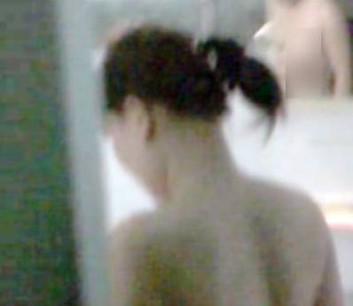 Đắng lòng chuyện công nhân bán dâm kiếm thêm thu nhập