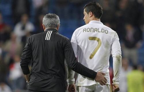 Báo Tây Ban Nha tiết lộ bí mật kinh khủng ở Real Madrid