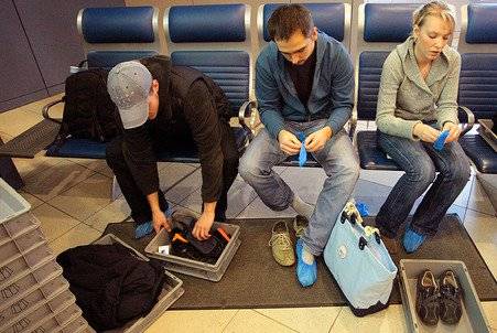 Quy định mới về kiểm tra hành khách tại sân bay