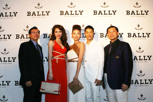 Diễn viên Việt Nam có sống được nhờ cát-xê?