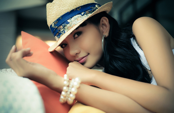 Phan Như Thảo xấu hổ với danh hiệu Á hậu