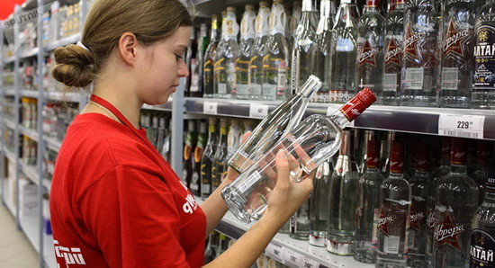 Matxcơva hạn chế bán rượu bia trong thời gian World Cup
