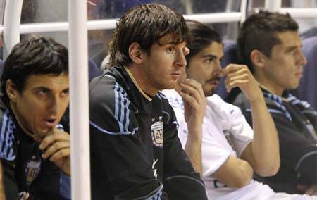 Vụ kiện hi hữu liên quan đến Messi