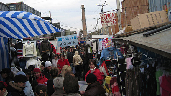 Thâm nhập chợ trời lớn nhất châu Âu