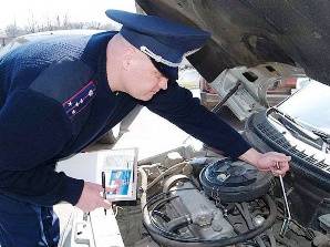 Từ 01/04 tăng phí kiểm tra kỹ thuật xe ô tô