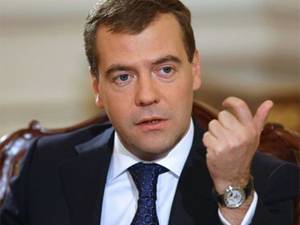 Nếu là thủ tướng, Medvedev sẽ làm gì?